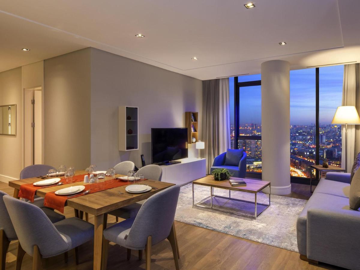 Deluxe Three Bedroom with Terrace