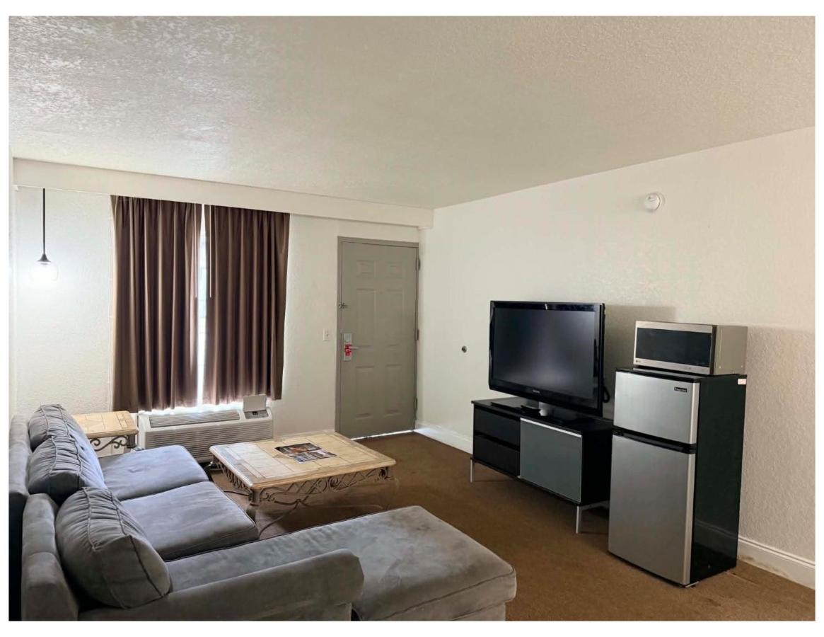 Tampa Lodge — photo 8