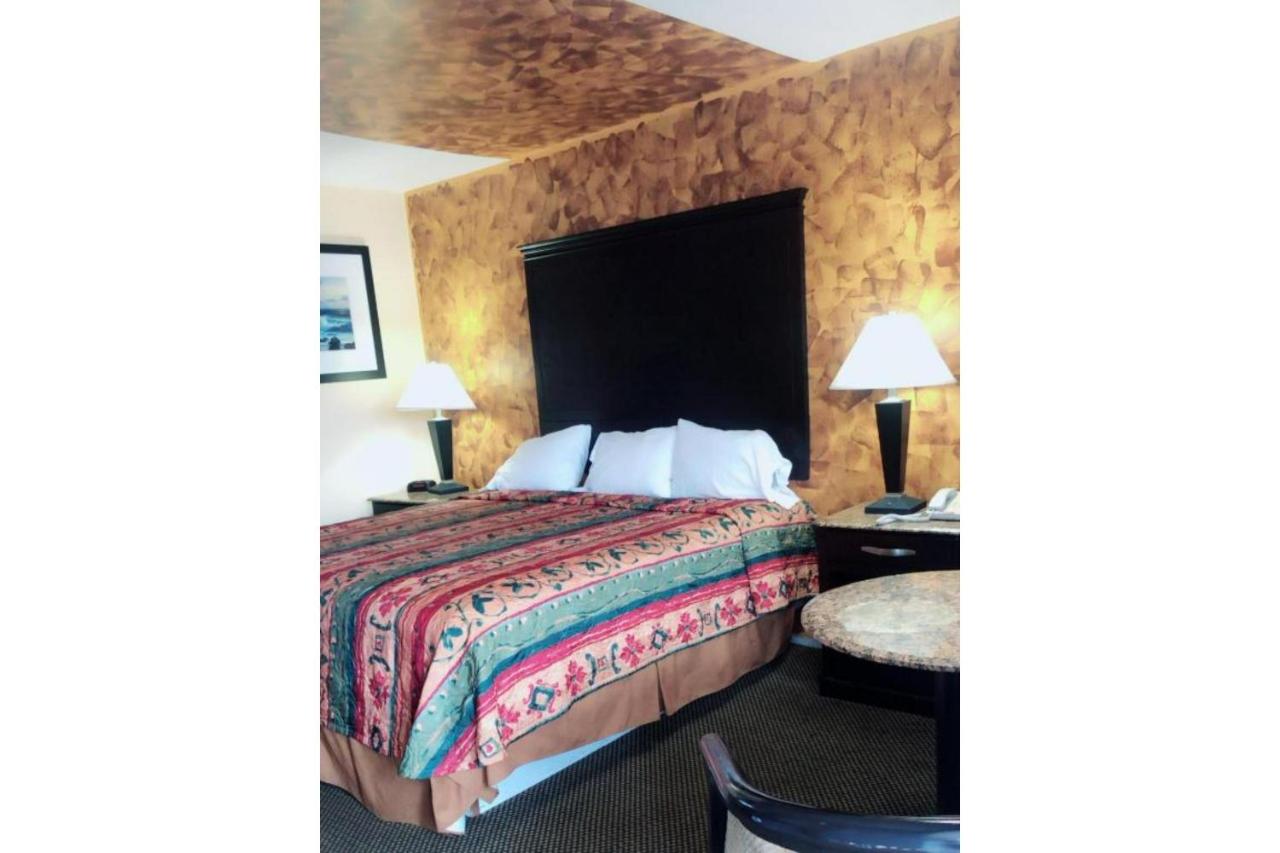 sunflower inn — photo 14