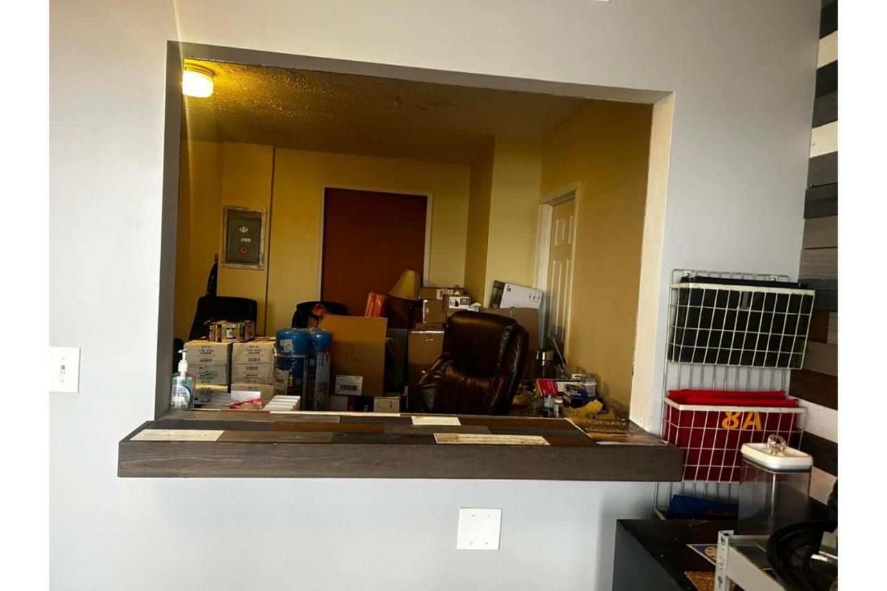 MidTown Motel — photo 10