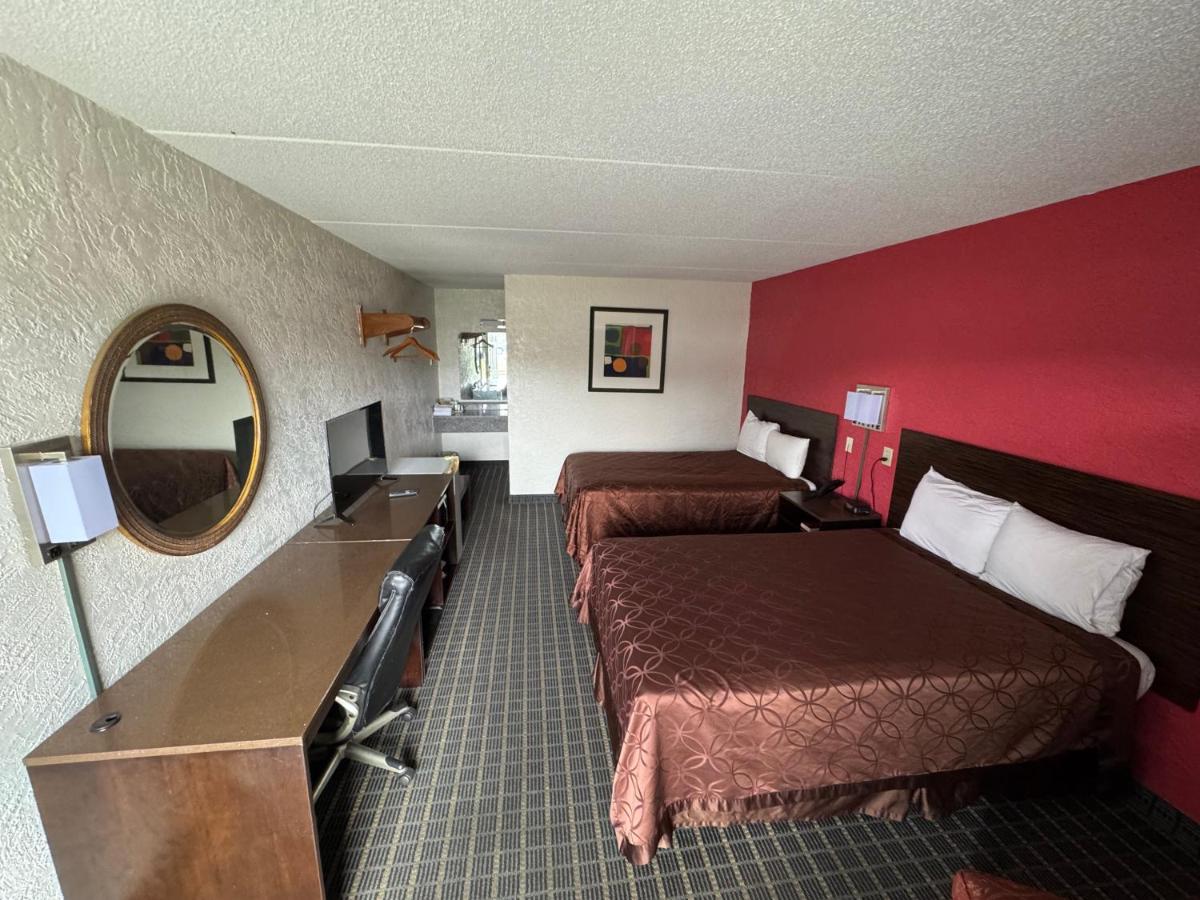 Economy Lodge — photo 2