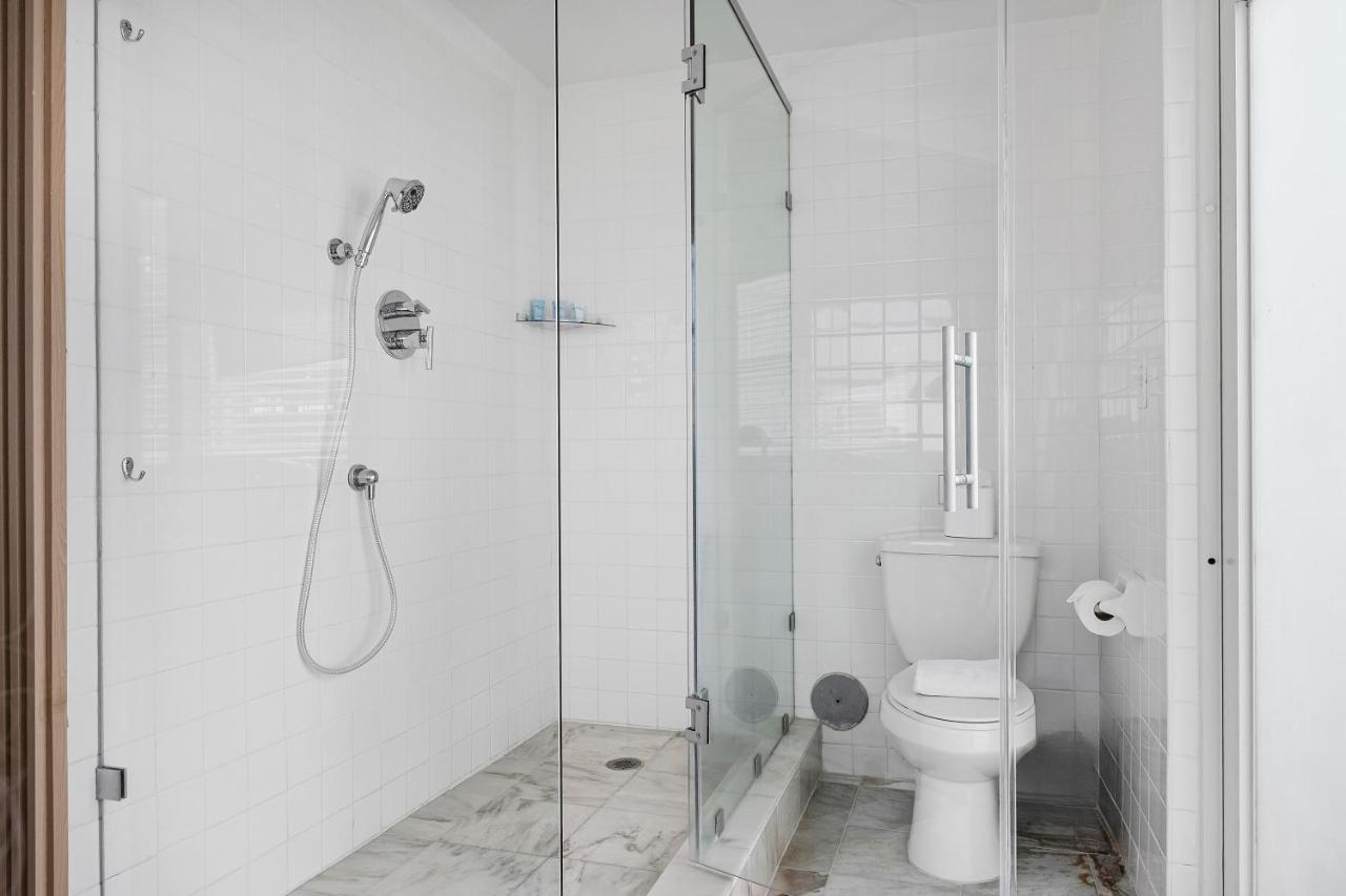 The Townhouse Hotel — photo 18