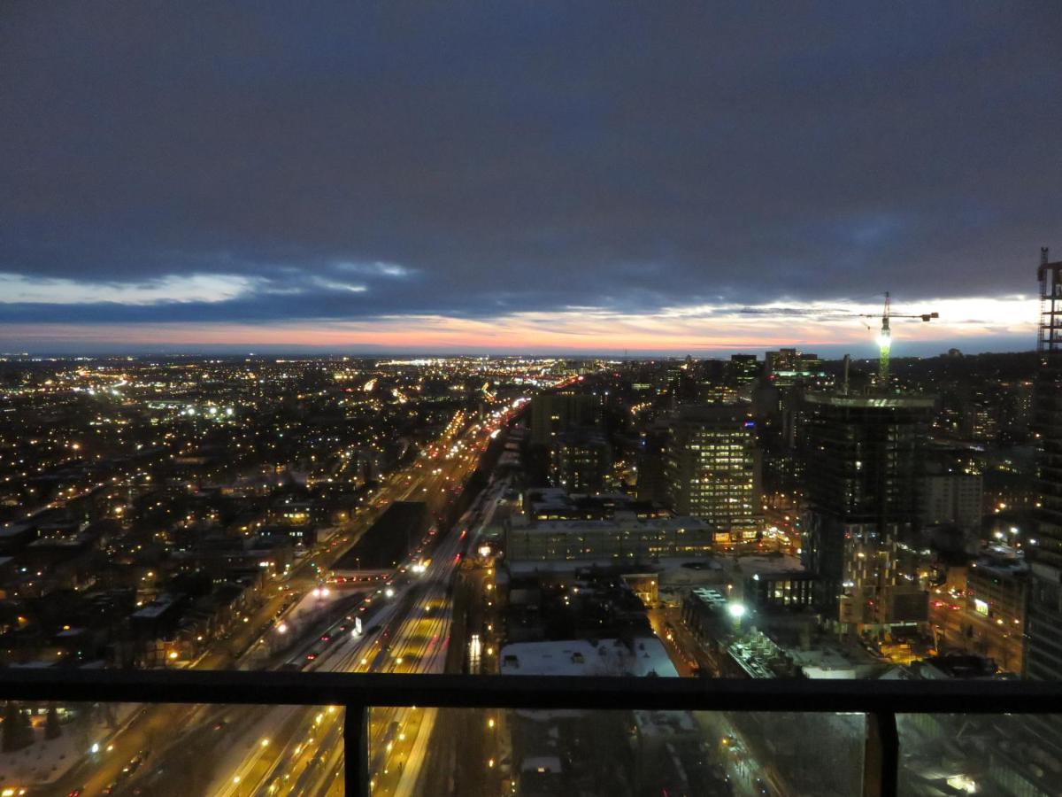 Luxury home in downtown Montreal photo