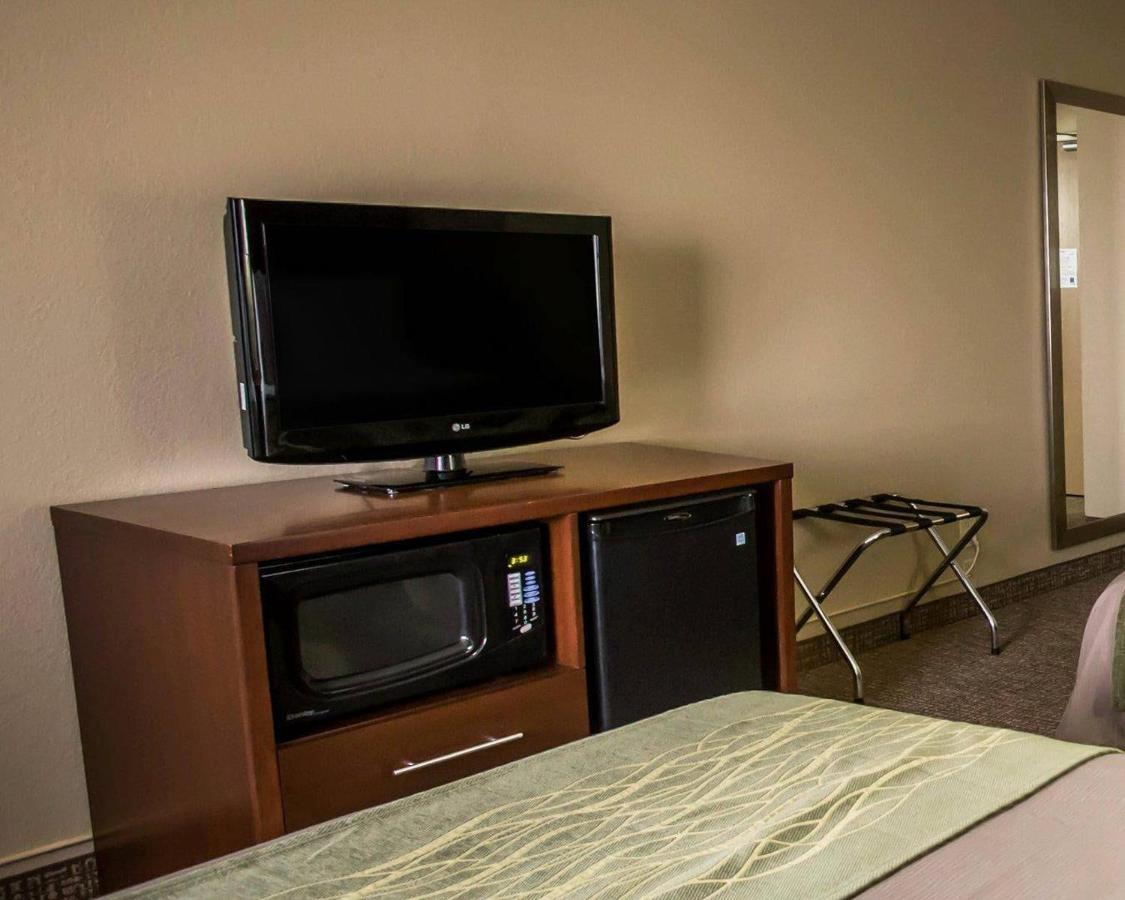 Economy Inn — photo 17