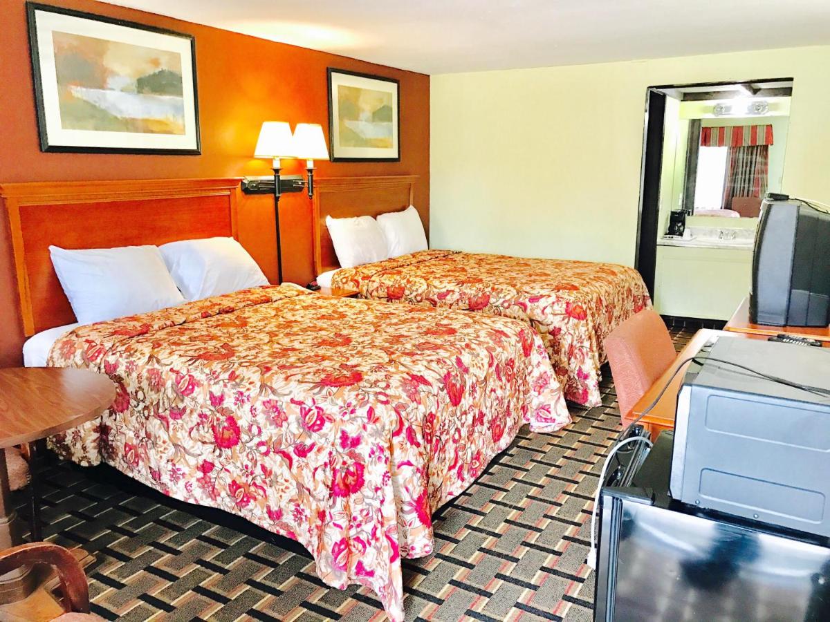 Greystone Motel — photo 2