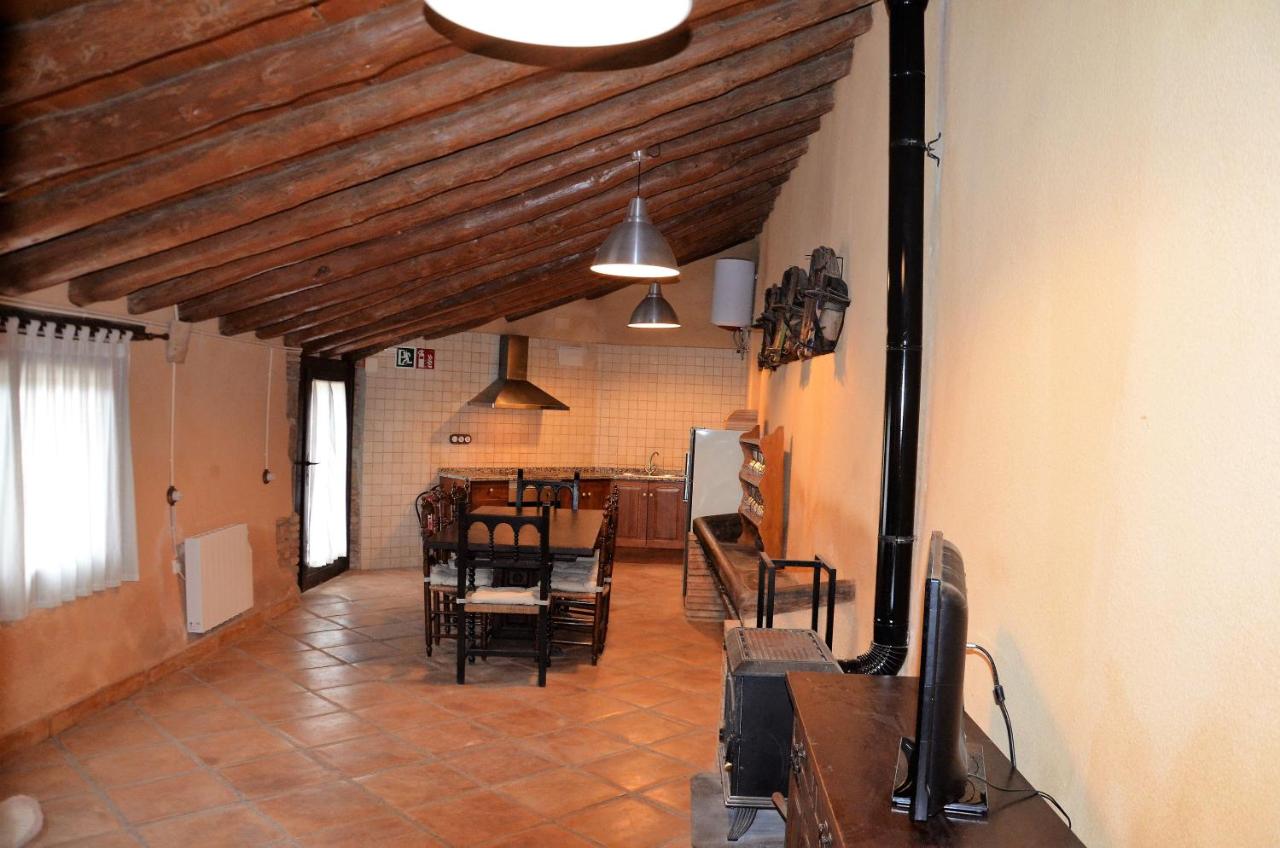 Casa Rural El Cartero, Santa Lecina, Spain - Booking.com