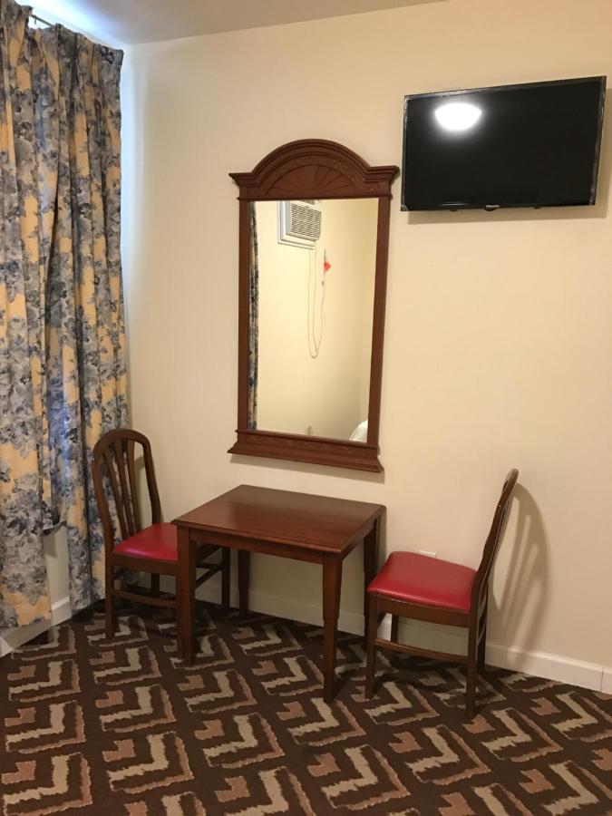 American Motor Lodge — photo 20