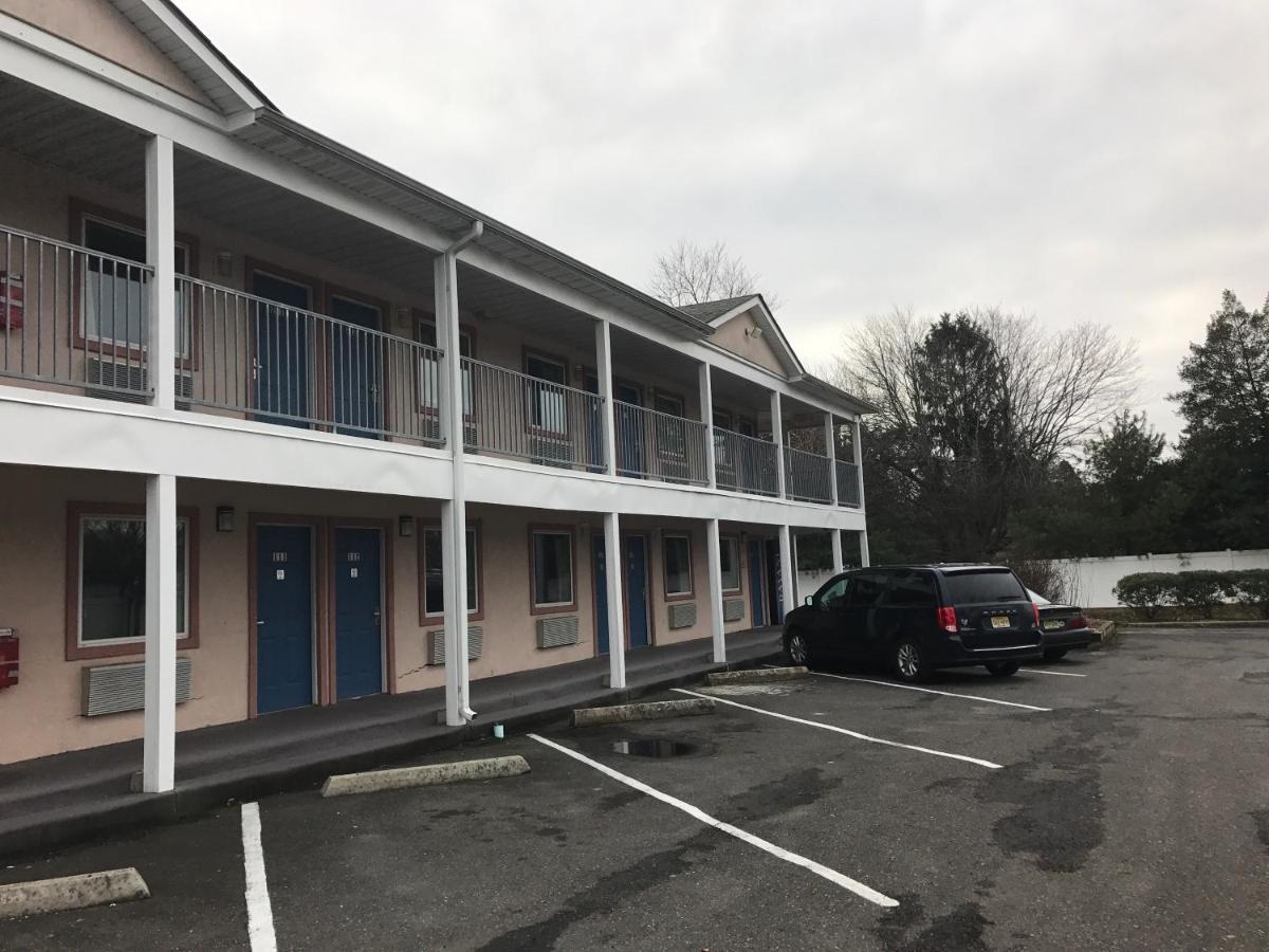 May Fair Motel — photo 6
