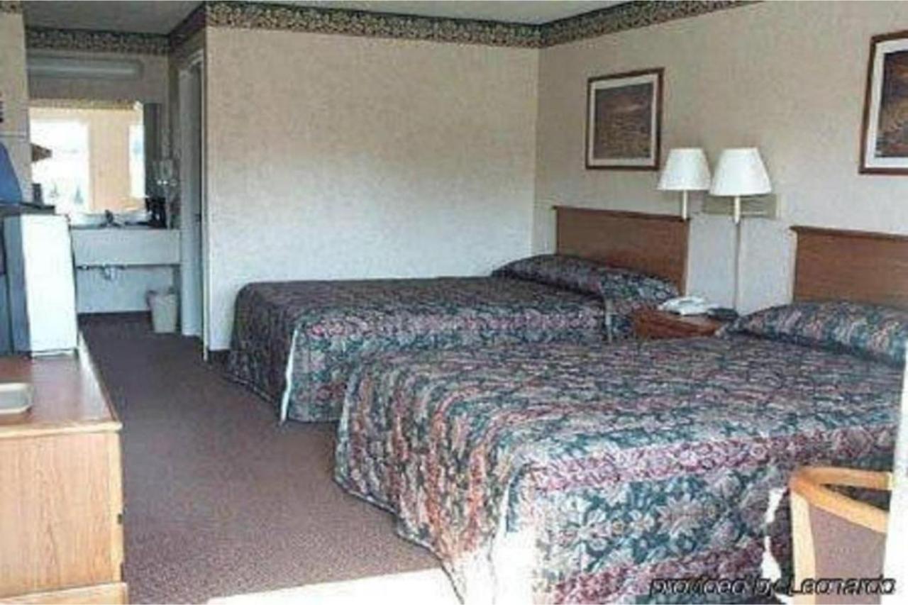 Deerfield Inn & Suites — photo 21