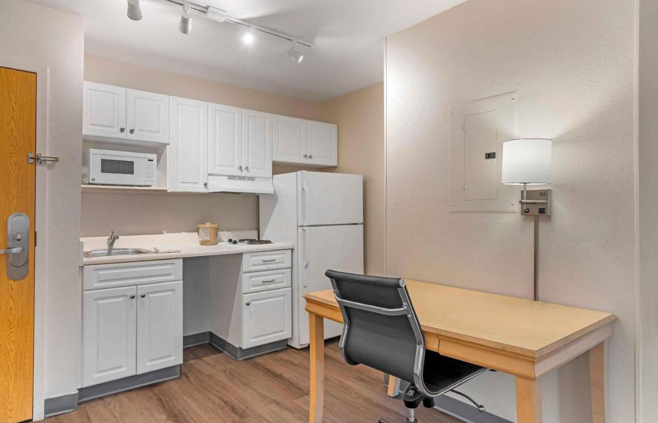 Colonial Terrace & Extended Stay Inn — photo 14