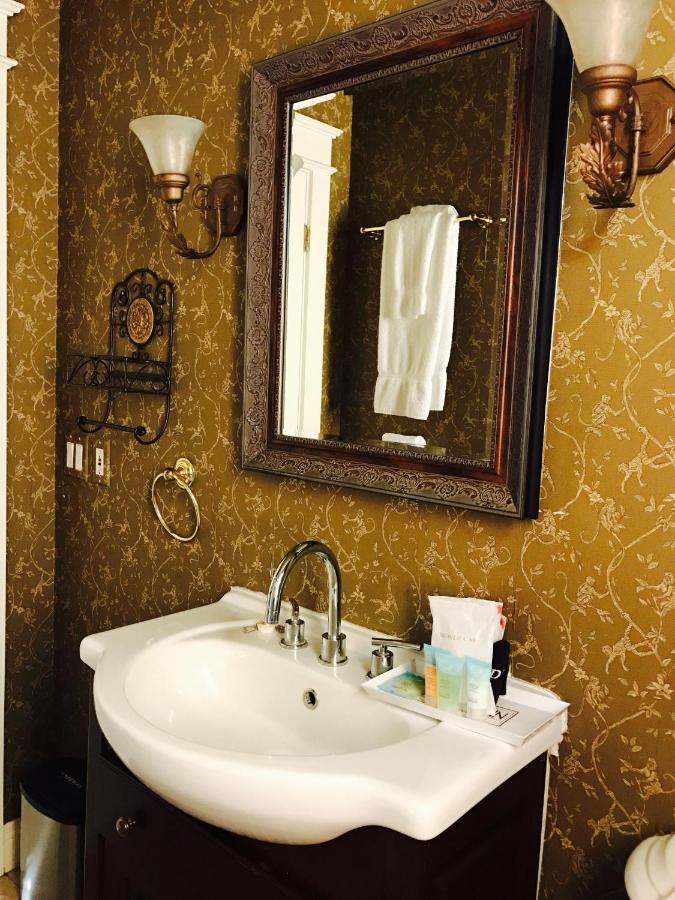 Mango Inn Bed and Breakfast — photo 8