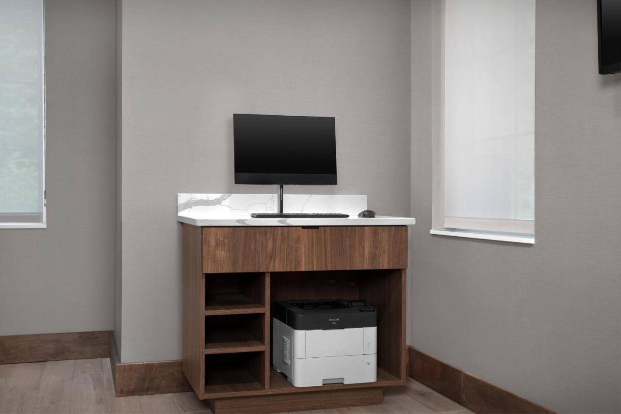 IUPAT Residence Suites — photo 9