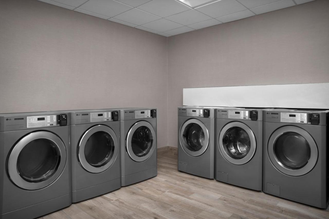 IUPAT Residence Suites — photo 8