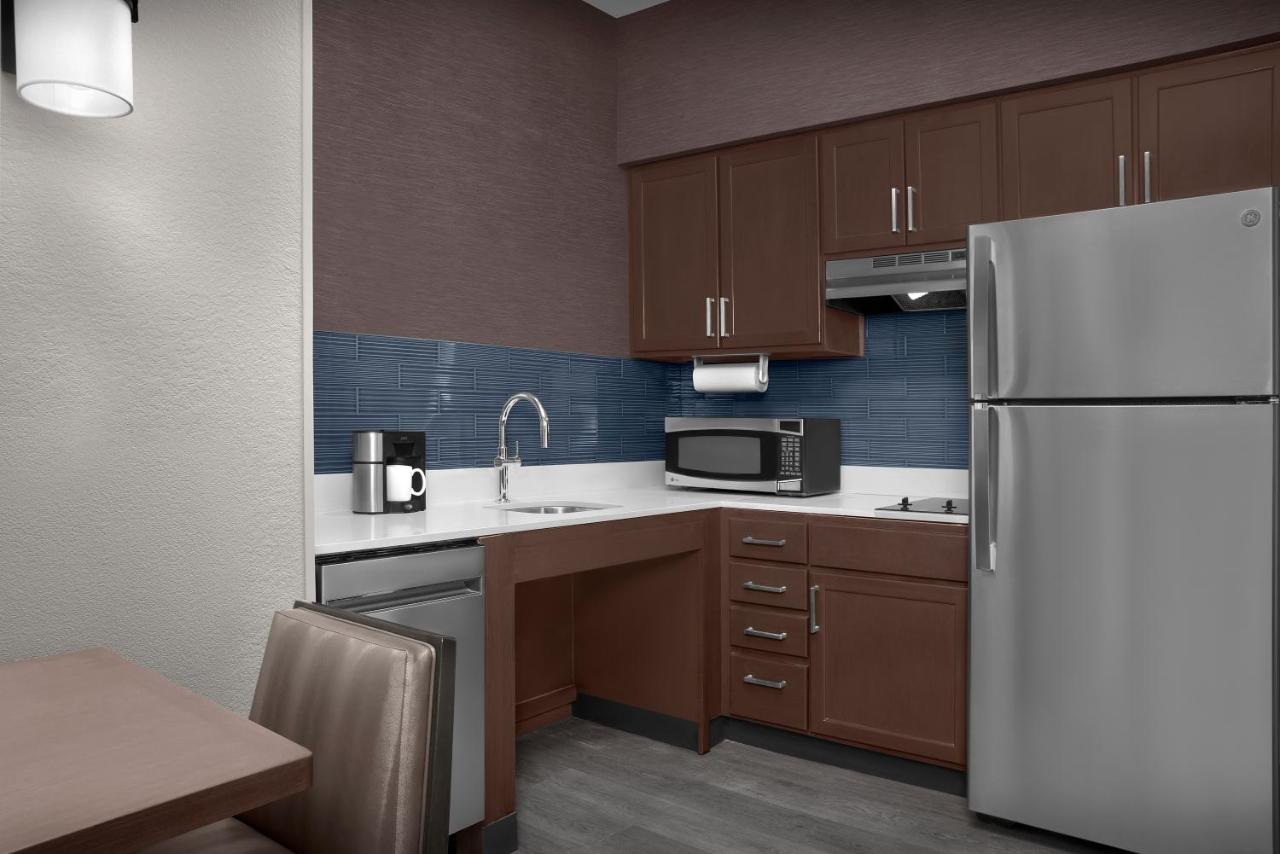 IUPAT Residence Suites — photo 19
