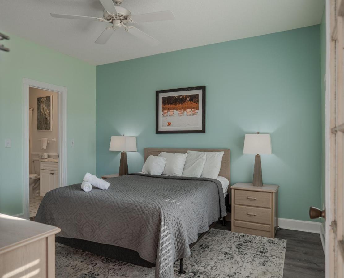 Riverwalk A Dream Vacation Rental — photo 14