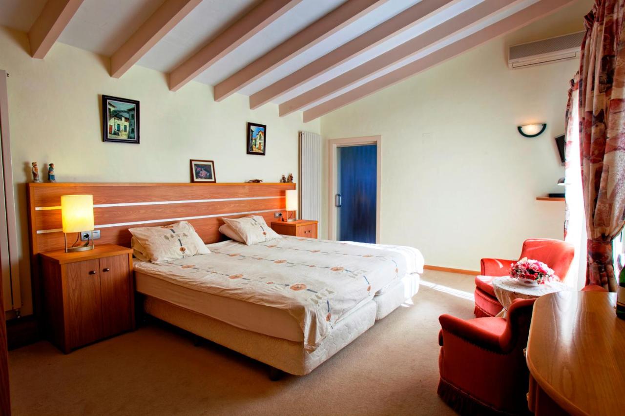 Villa Omer (Spanje Orba) - Booking.com