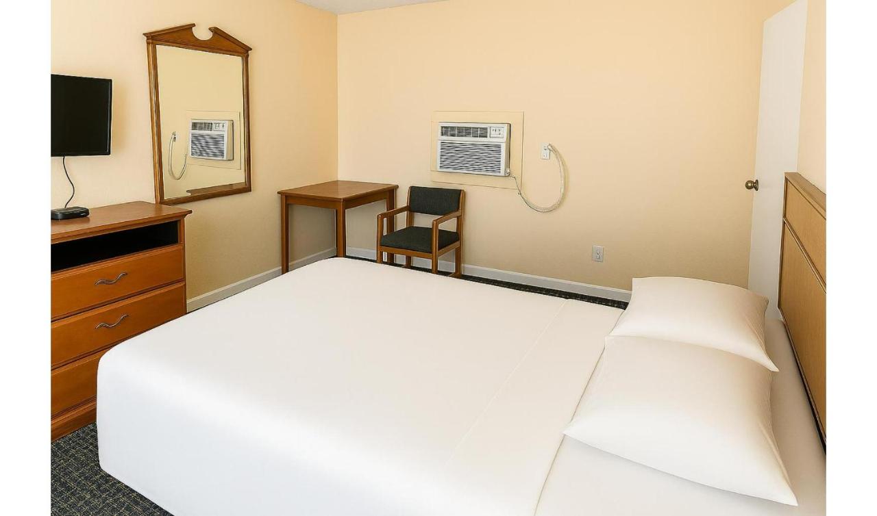 Sunrise Inn — photo 13