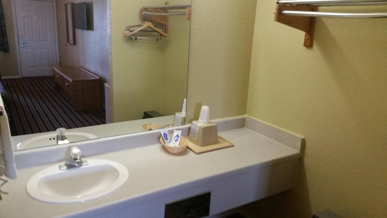Roosevelt Inn Motel — photo 3