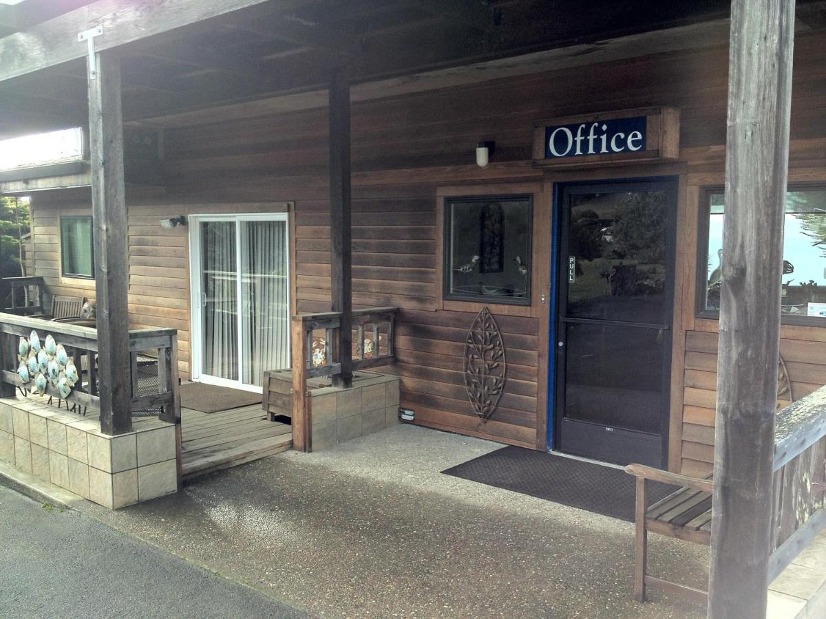 Gualala Surf Inn on the ocean bluff — photo 14