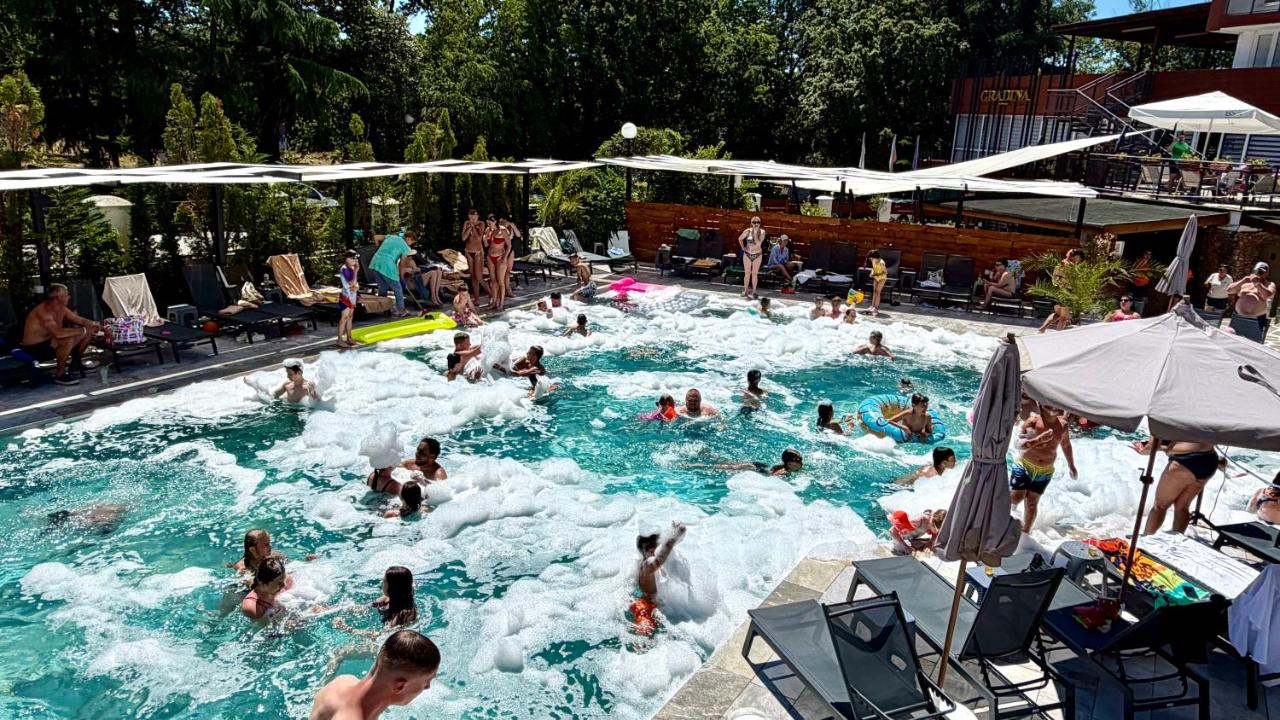 BSA Gradina hotel / BSA Градина хотел
