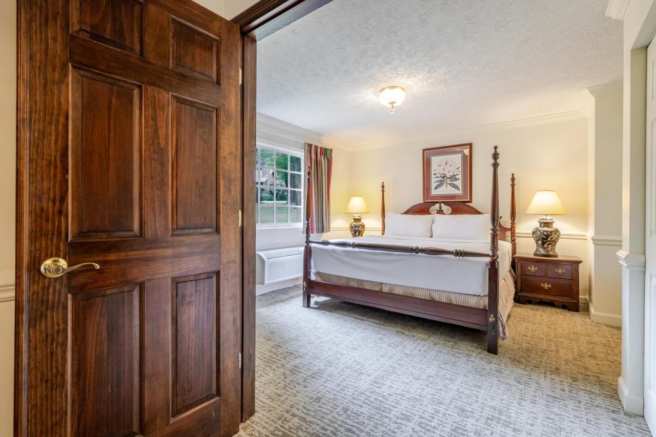 The Dillard House — photo 19