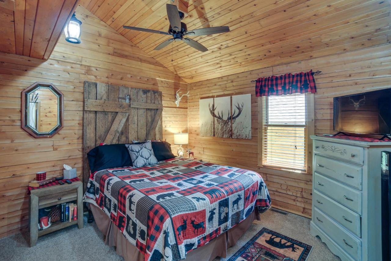 Poplar Bluff Cabins — photo 15