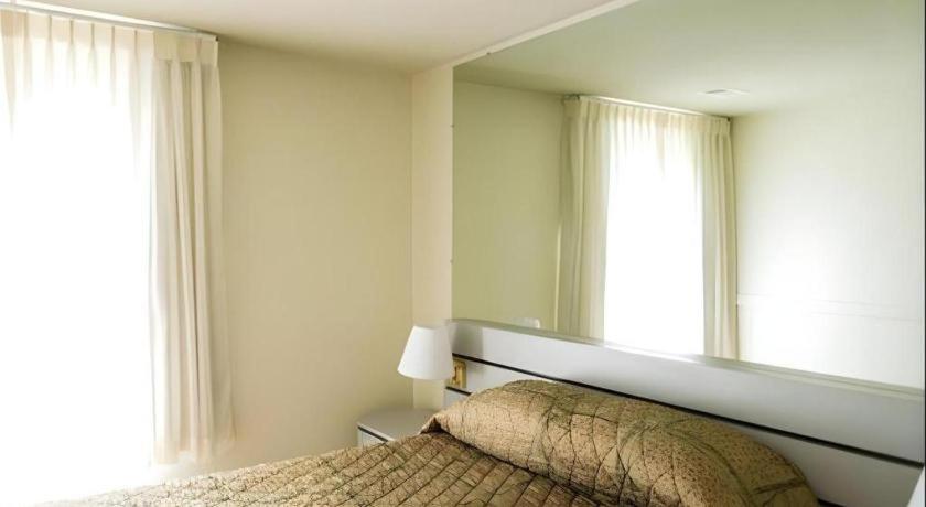 Club Lakerridge Resort Office — photo 21