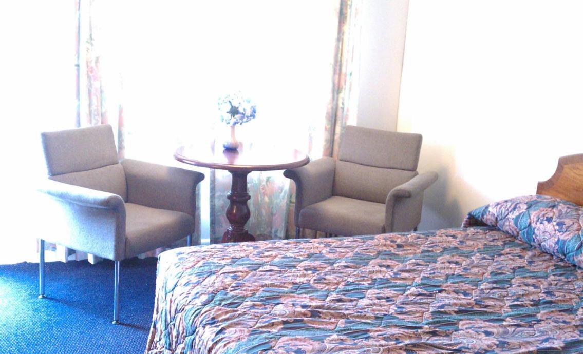 Valley Motel — photo 16