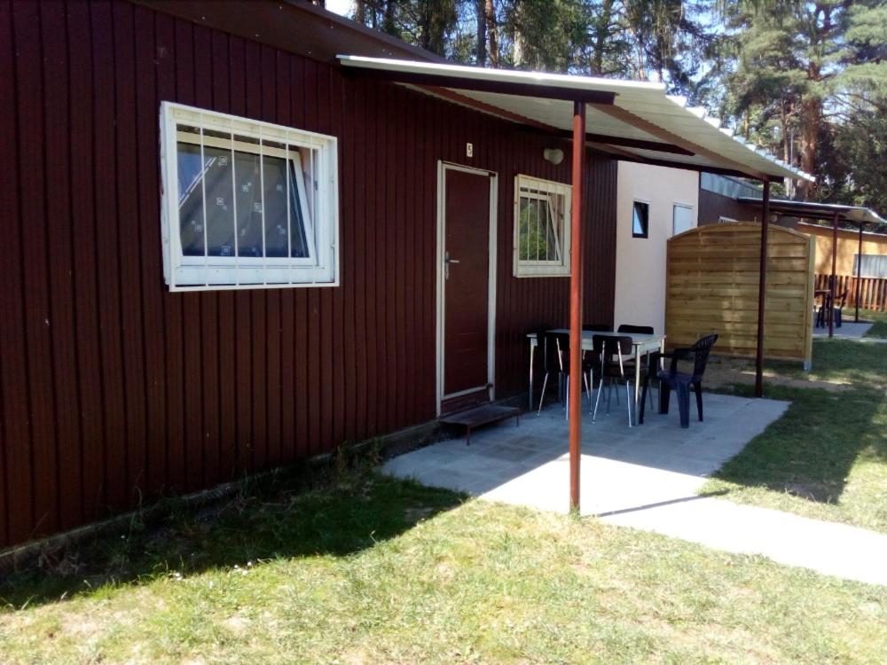 Chaty Charvát – Letní rekreační chaty s bazénem na Strakonicku