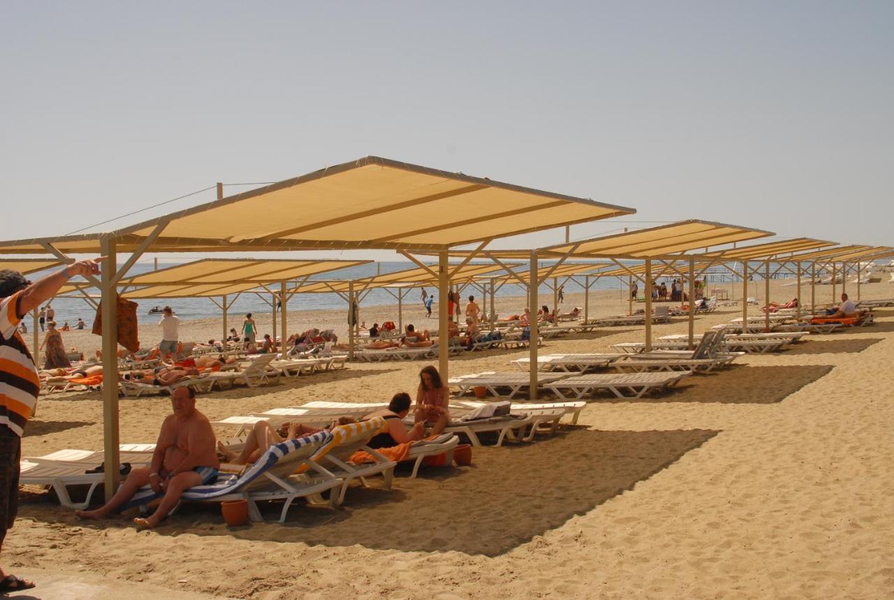 Beach: Club Turtas Beach - All Inclusive