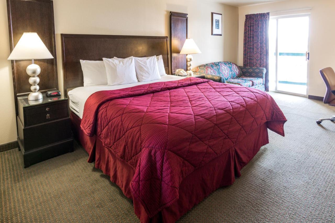 Cedars Inn — photo 24