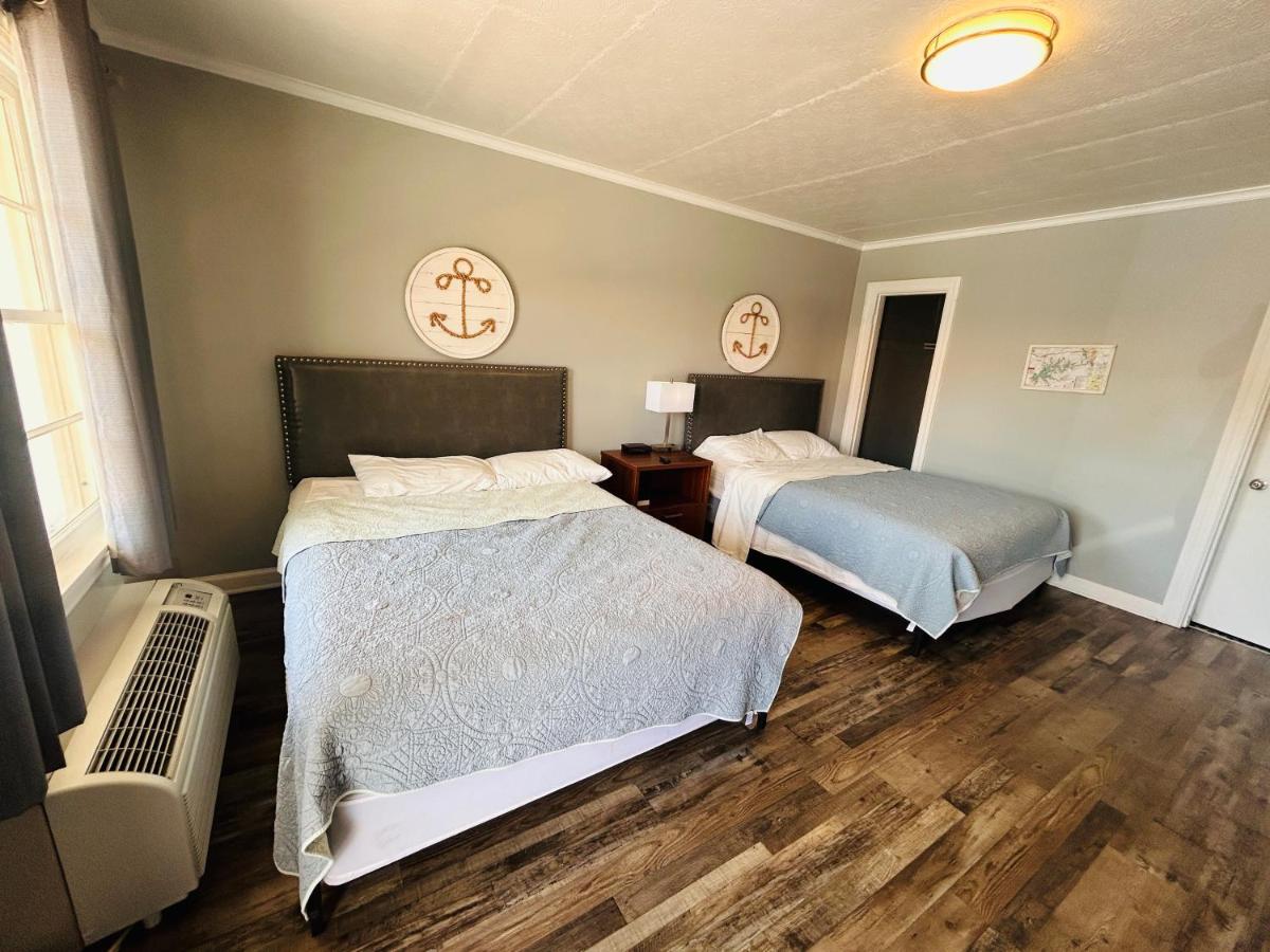 7 Gables Motel — photo 19