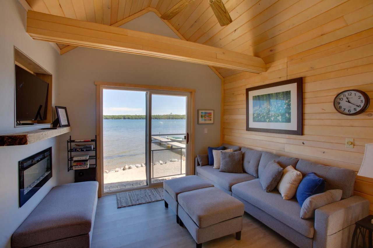 Little's Lake House — photo 10