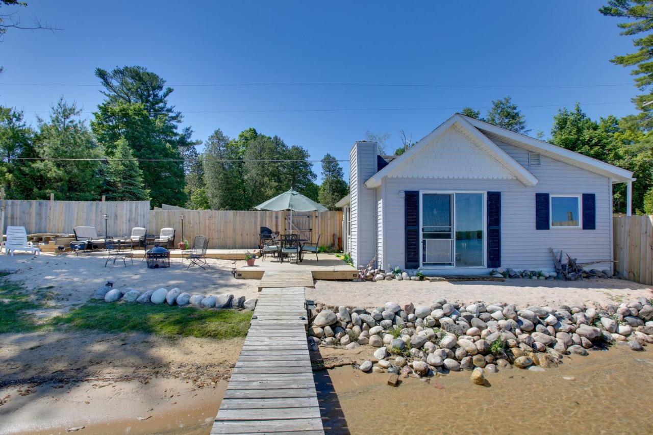 Little's Lake House — photo 17