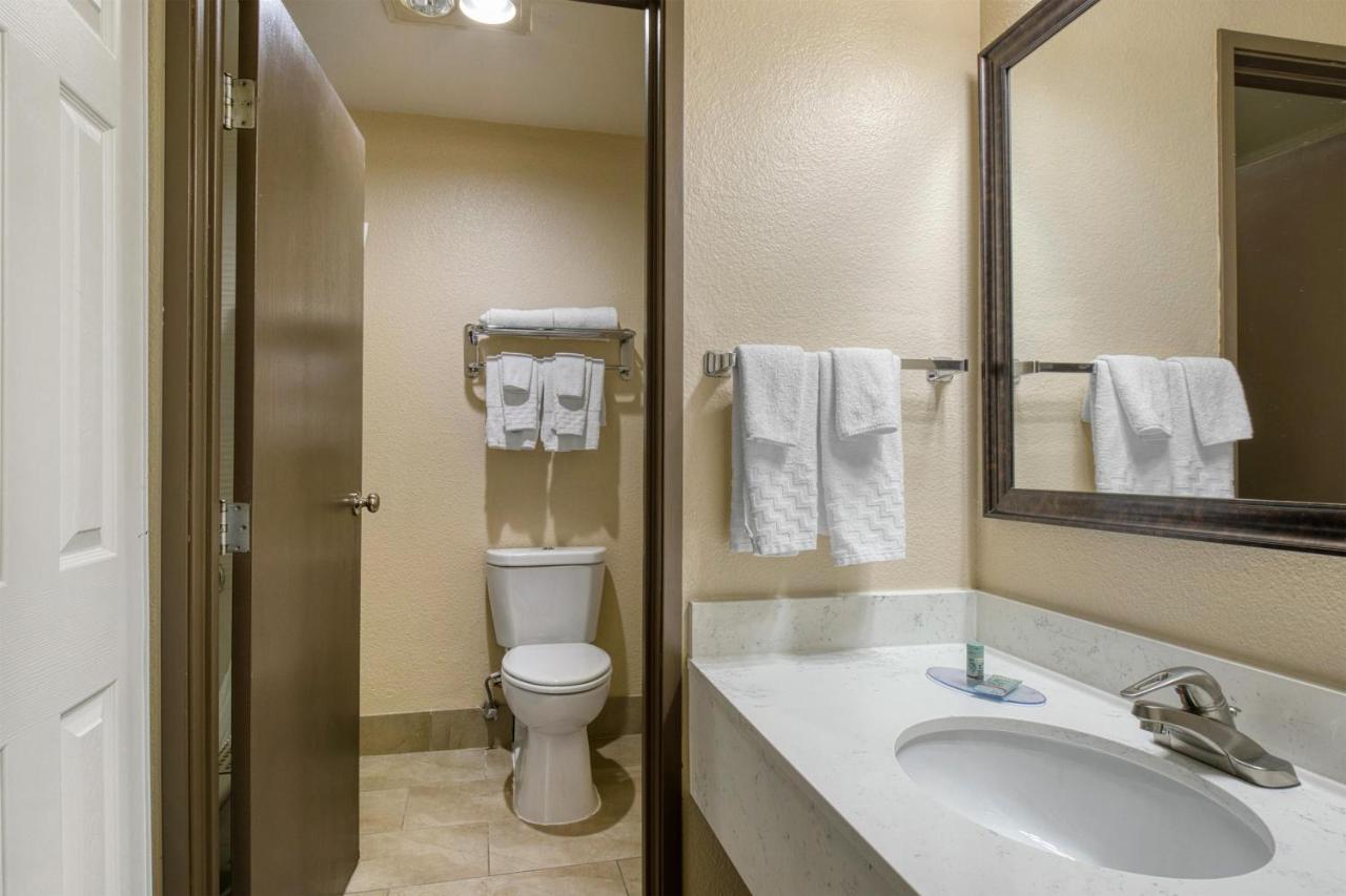 Western Motel — photo 23