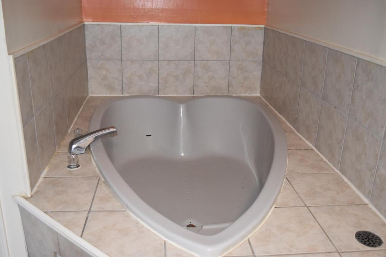 Jay's Motel — photo 11
