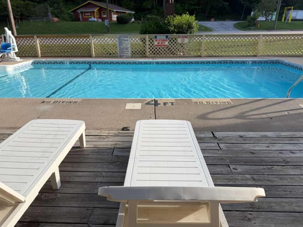 Ed's Motel — photo 6