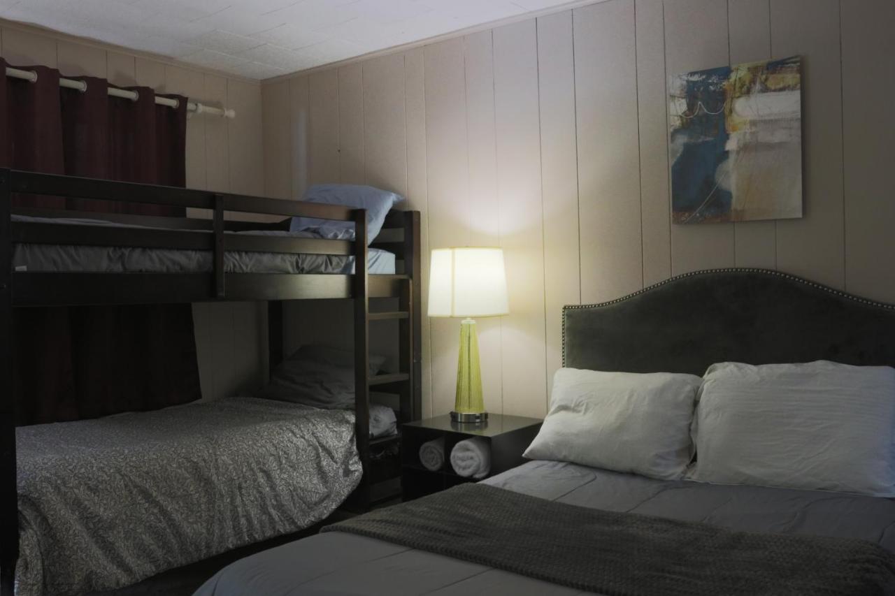 West Wind Motel — photo 12