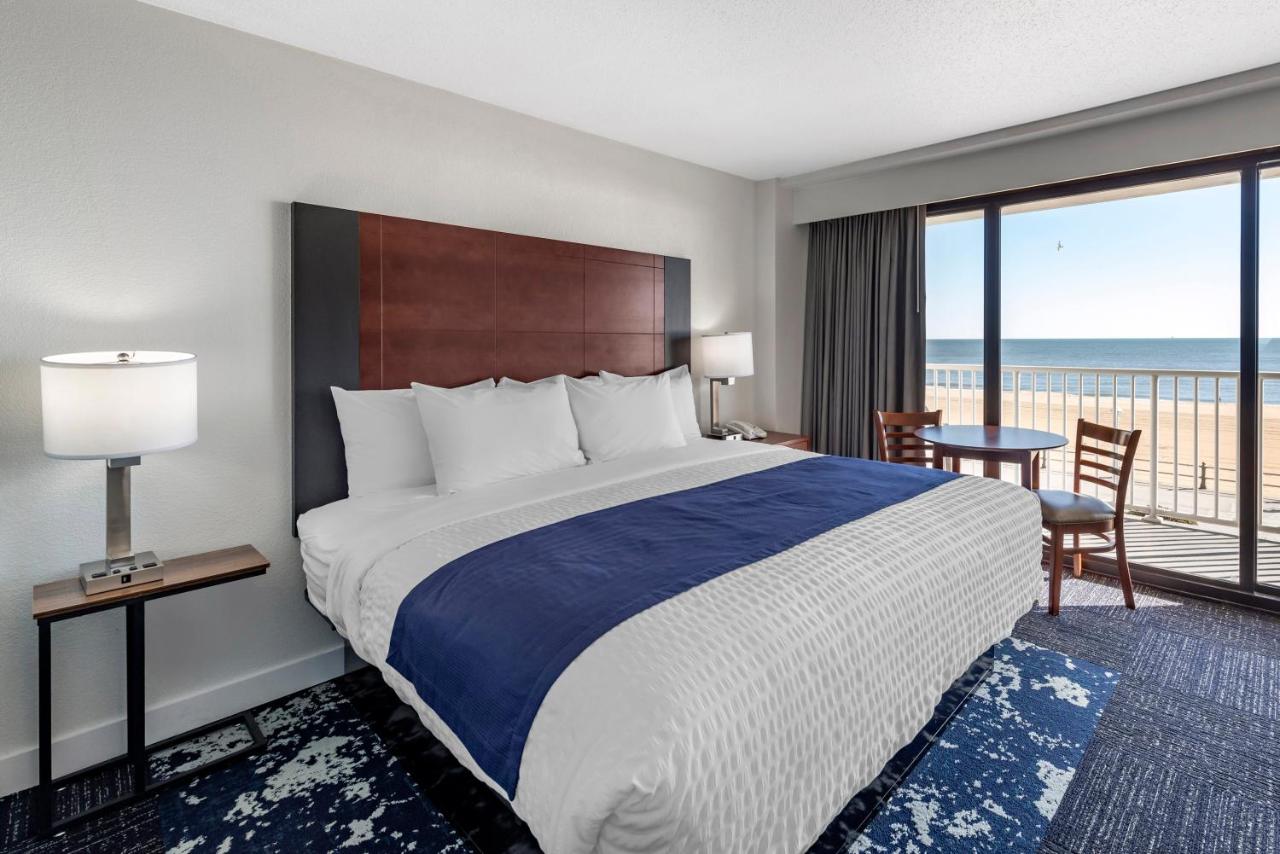 Coastal Hotel & Suites Virginia Beach - Oceanfront — photo 2