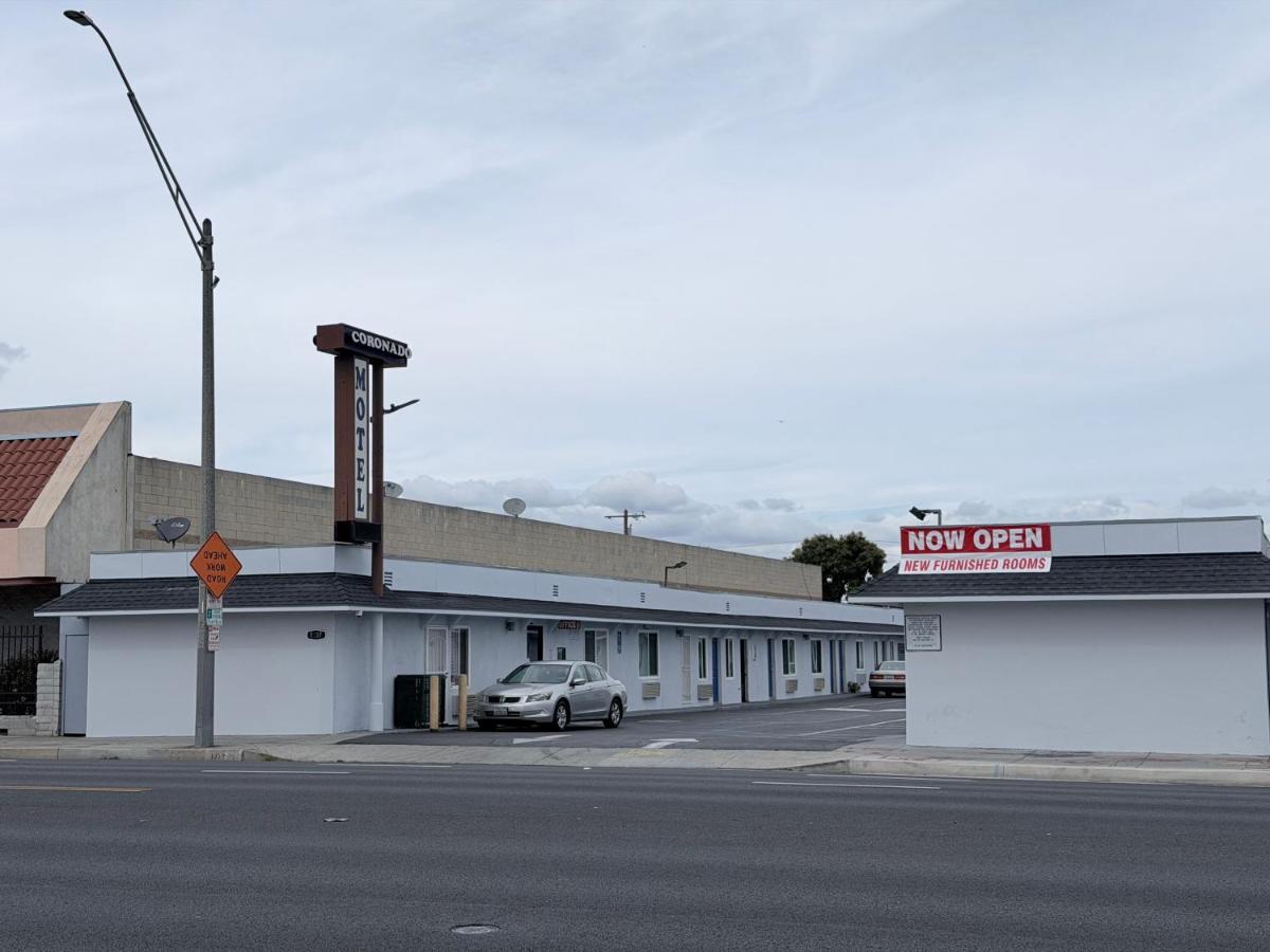 Coronado Motel — photo 17