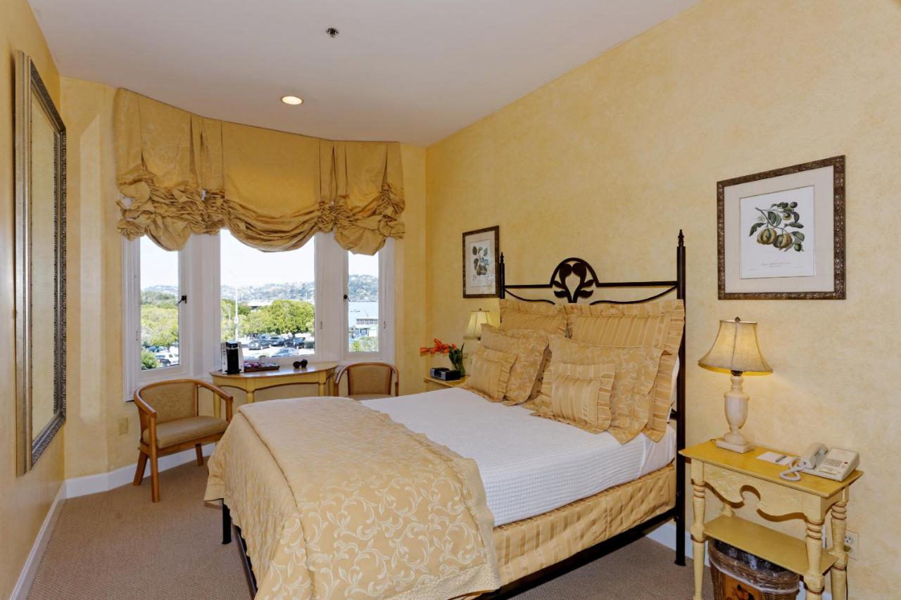 Hotel Sausalito — photo 16
