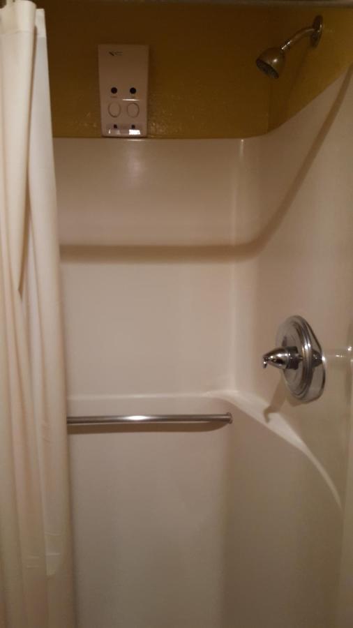 Earth Inn Motel — photo 21