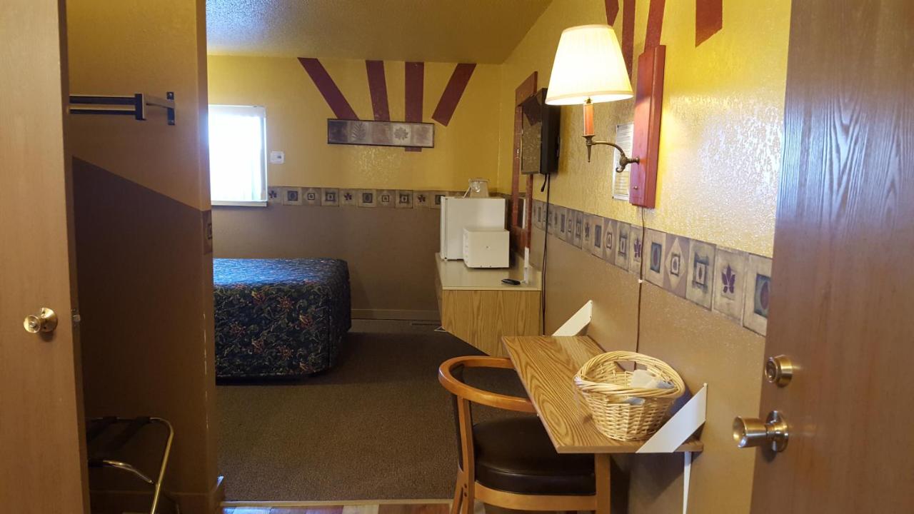 Earth Inn Motel — photo 20