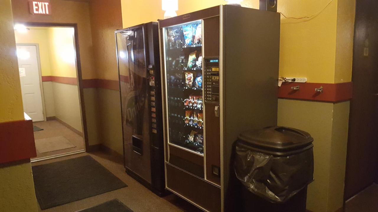 Earth Inn Motel — photo 11