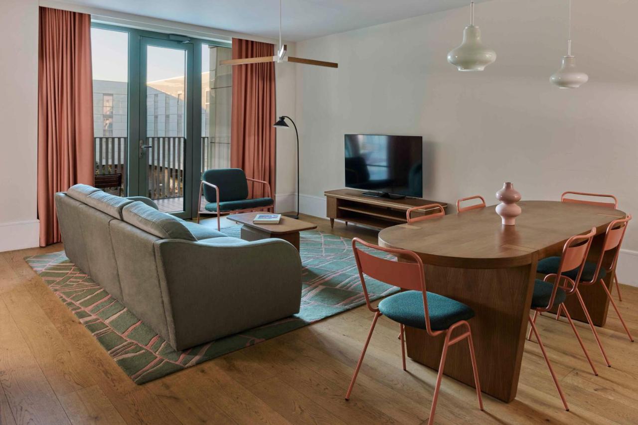 Two Bedroom Apartment with Terrace