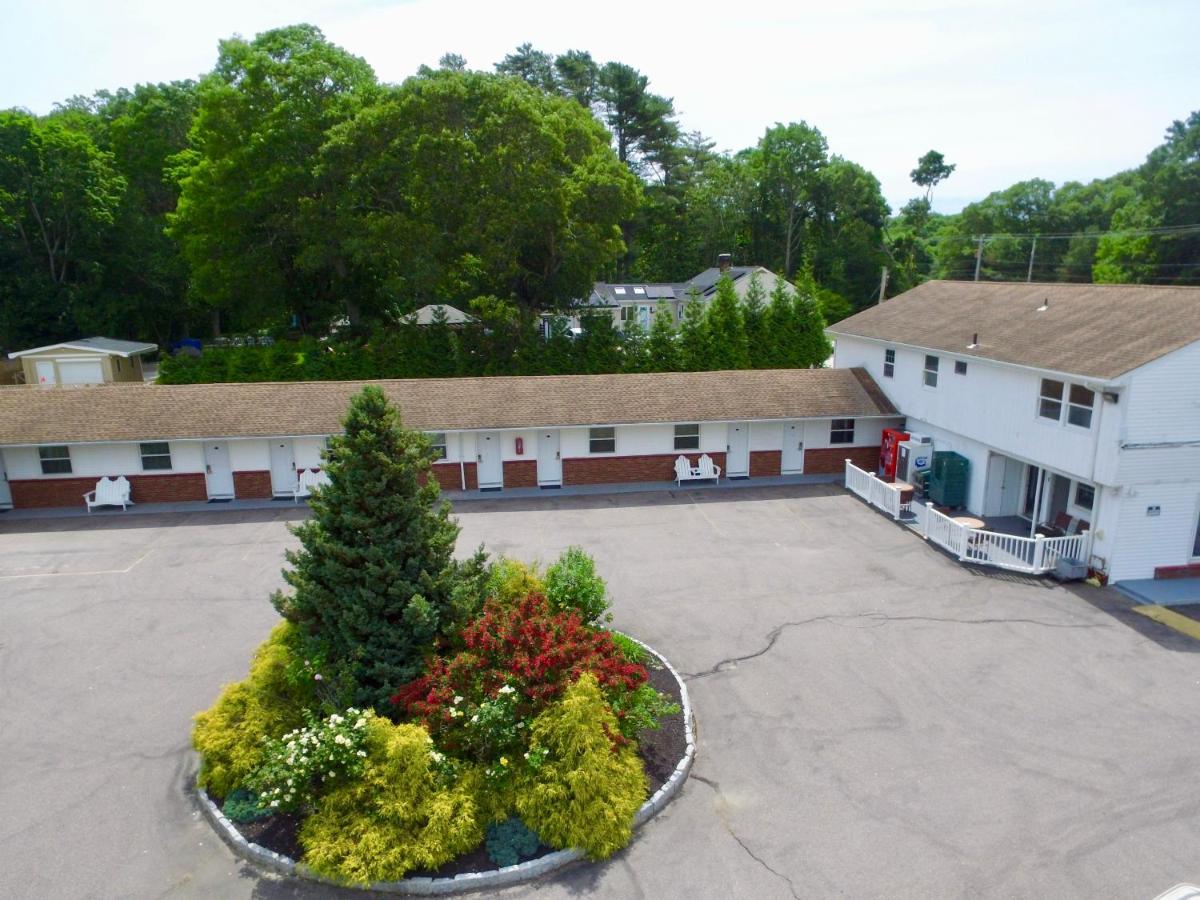 Aquastar Inn — photo 17