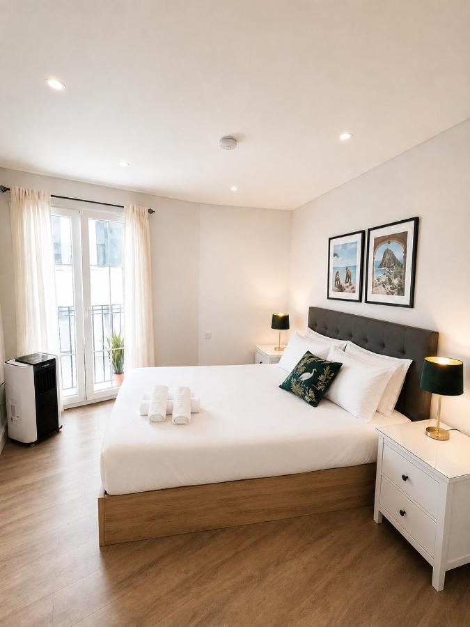Grand Central House - Classic Two Bedroom - GibraltarStay Apartments