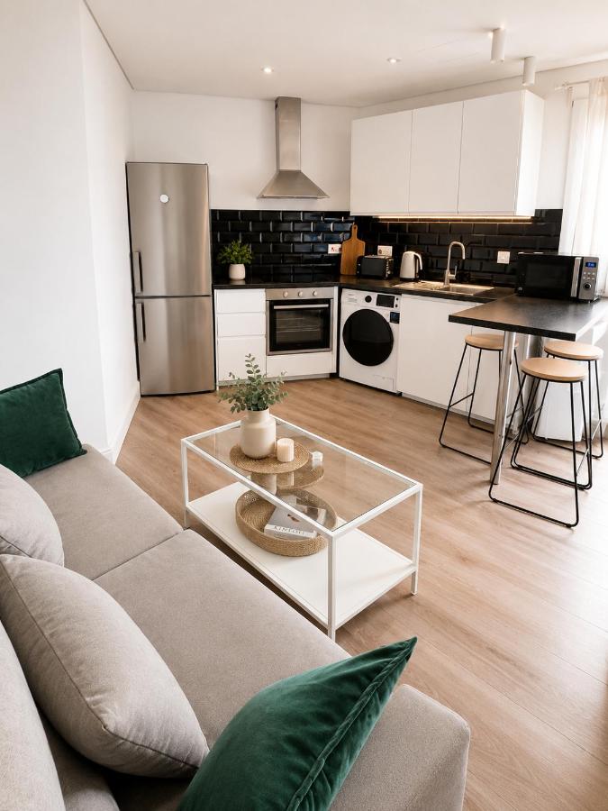 Grand Central House - Classic Two Bedroom - GibraltarStay Apartments