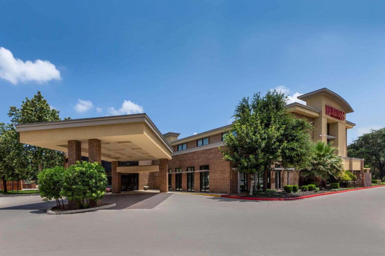 Image: Heritage Inn & Suites San Antonio Airport, Trademark Wyndham