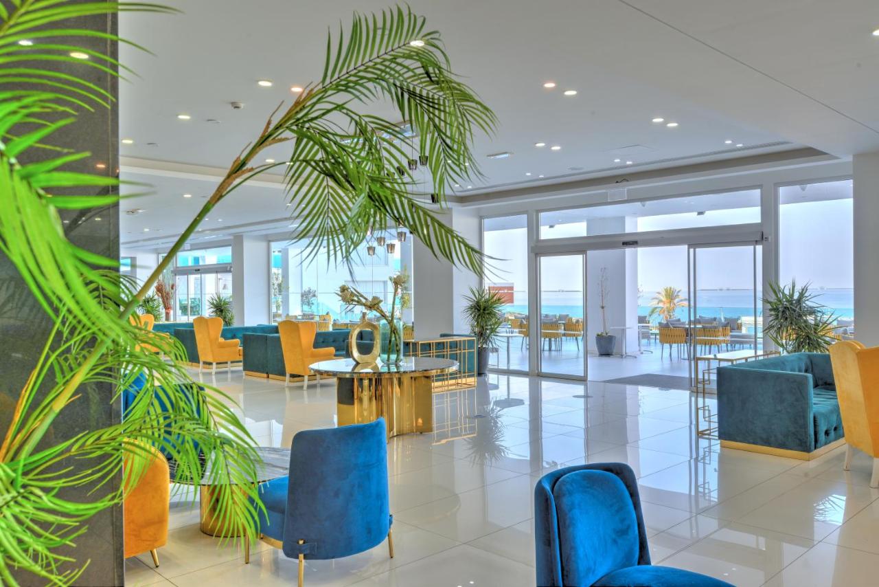 King Evelthon Beach Hotel & Resort — תמונה 2